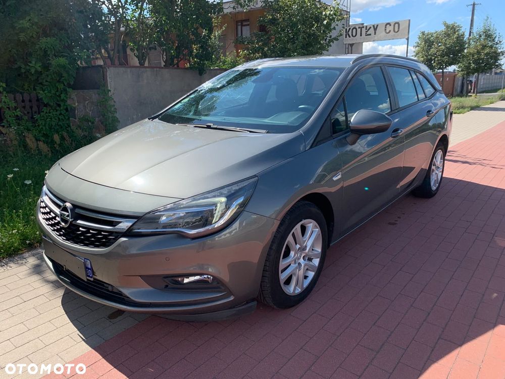 Opel Astra 1.6 D (CDTI) Selection - 1