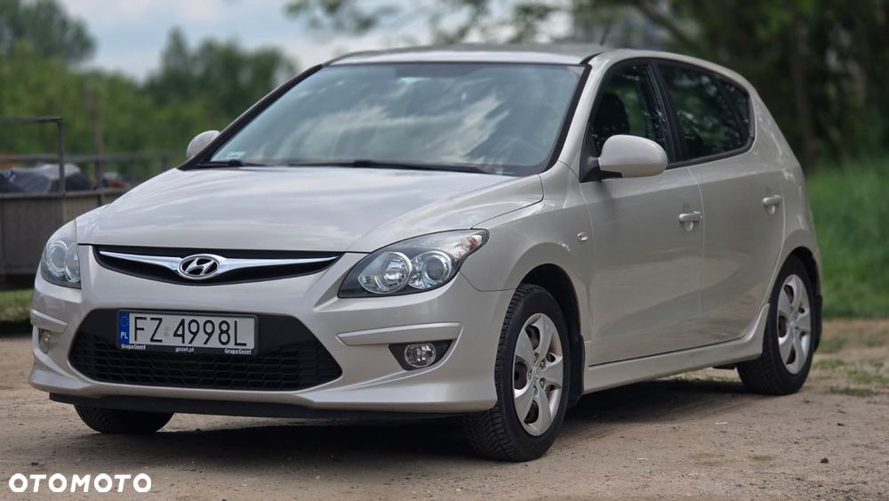 Hyundai i30 1.4 Classic + EU5 - 10