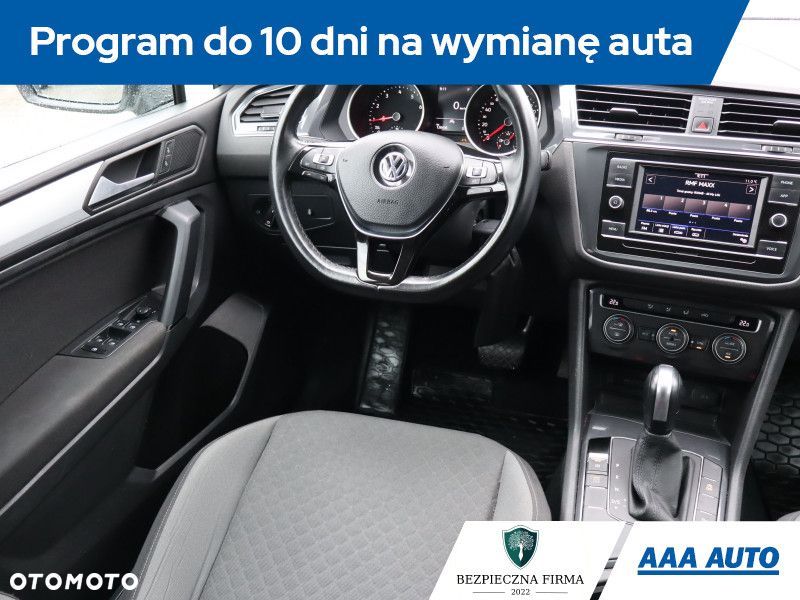 Volkswagen Tiguan Allspace - 8