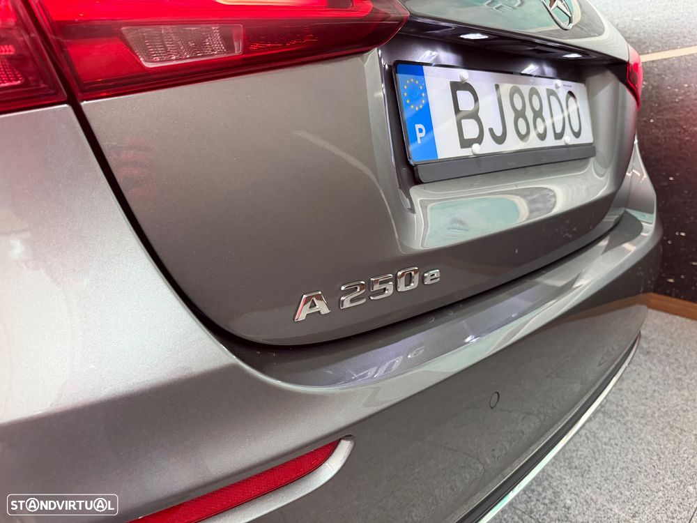 Mercedes-Benz A 250 e 8G-DCT Progressive Advanced - 6