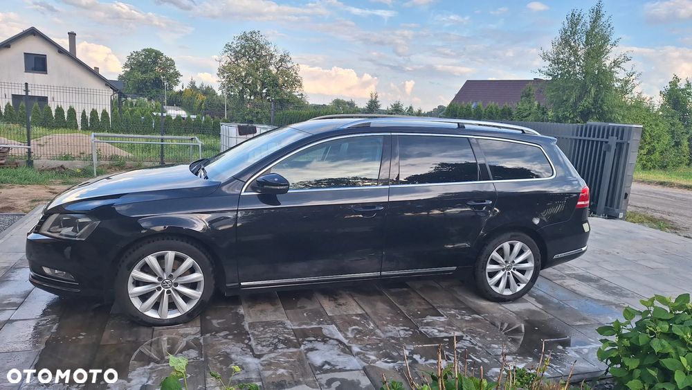 Volkswagen Passat 2.0 TDI Highline DSG - 2
