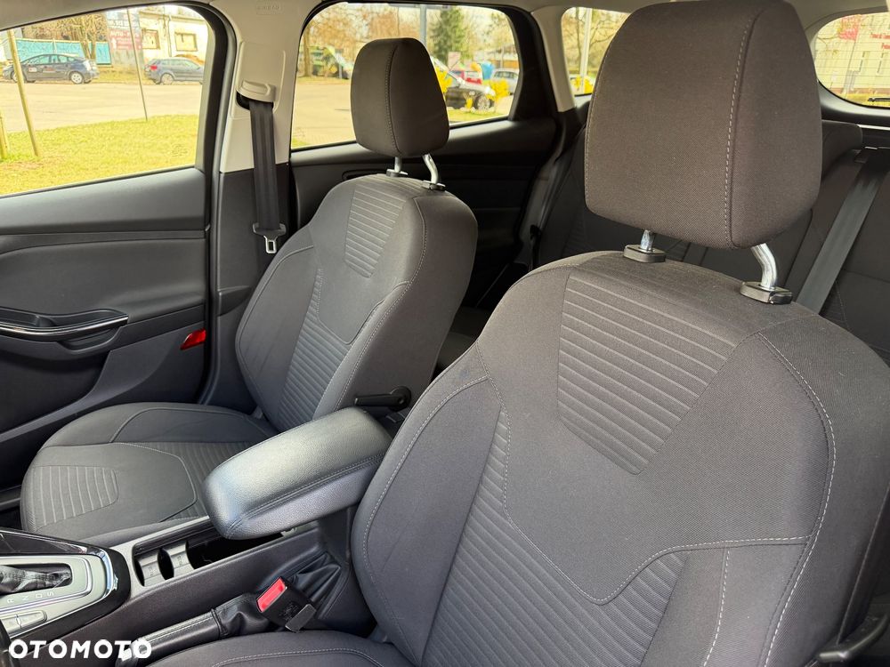 Ford Focus 1.0 EcoBoost Titanium - 16