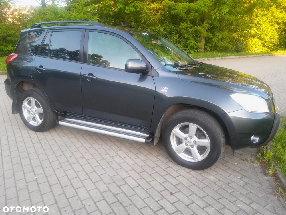 Toyota RAV4 2.2 D-4D Prestige - 1