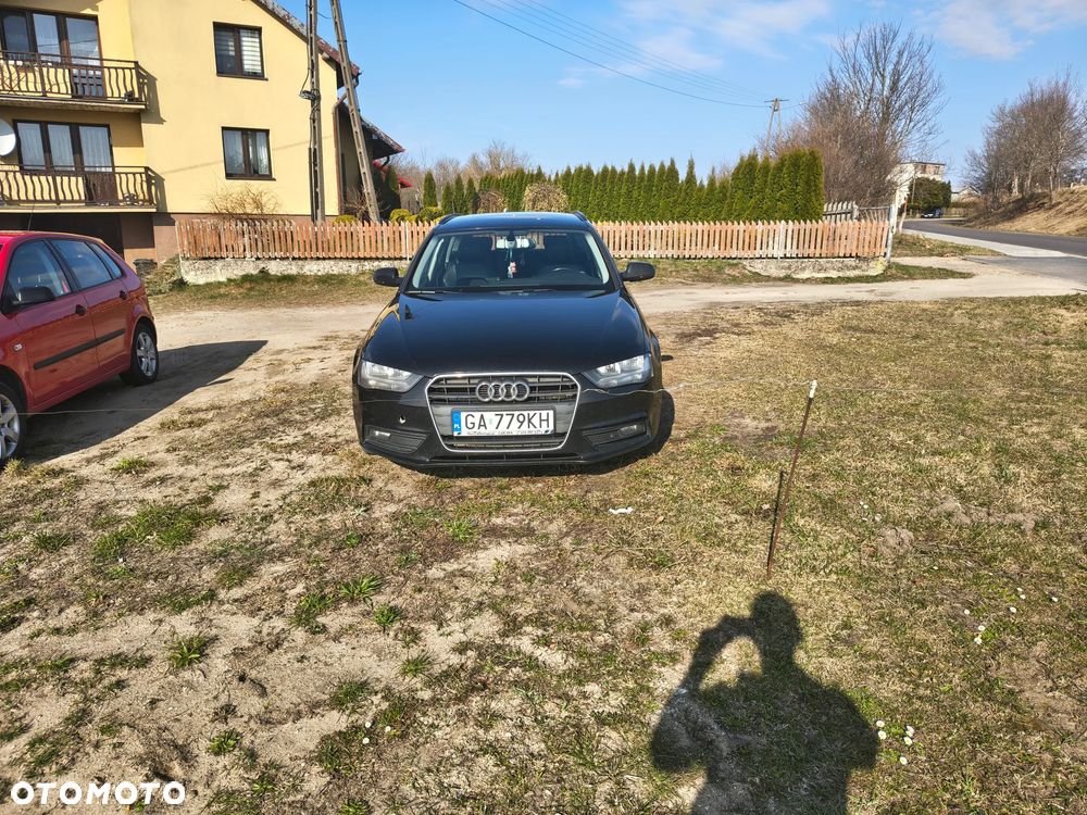 Audi A4 Avant 2.0 TDI DPF Ambiente - 1