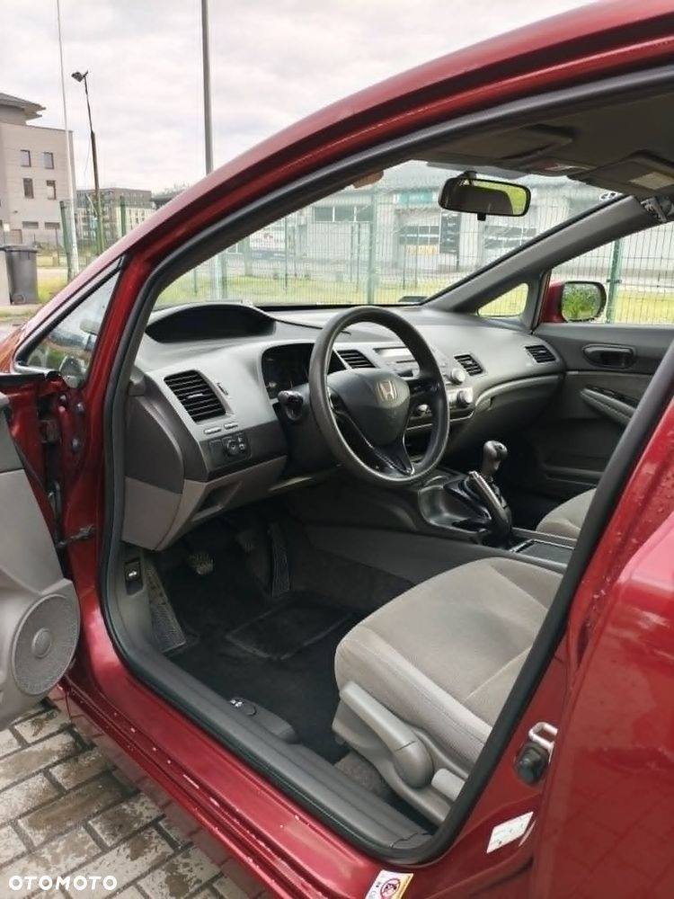 Honda Civic 1.8 Comfort - 6
