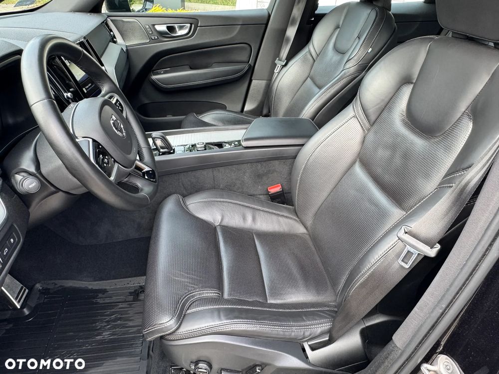 Volvo XC 60 - 5