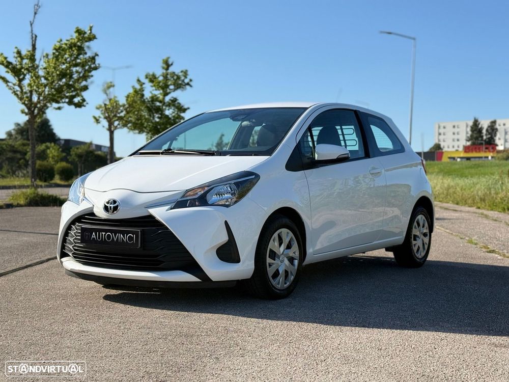Toyota Yaris Bizz - 2