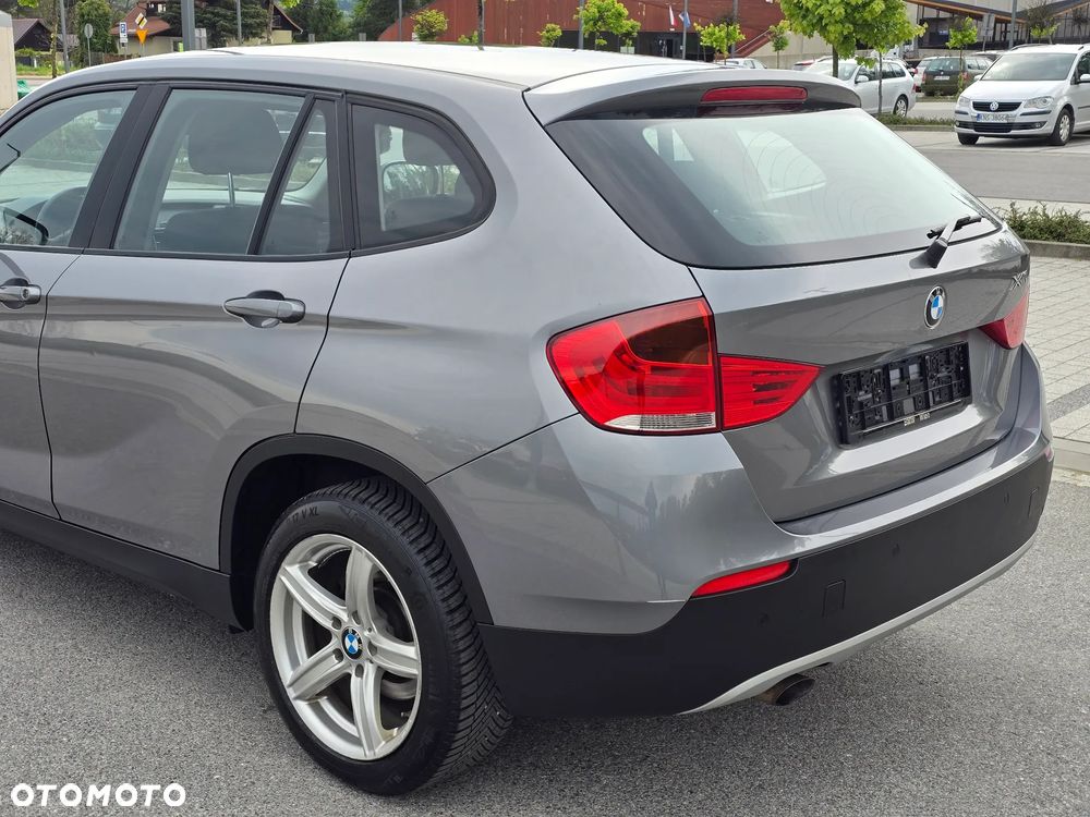 BMW X1 sDrive18d xLine - 19