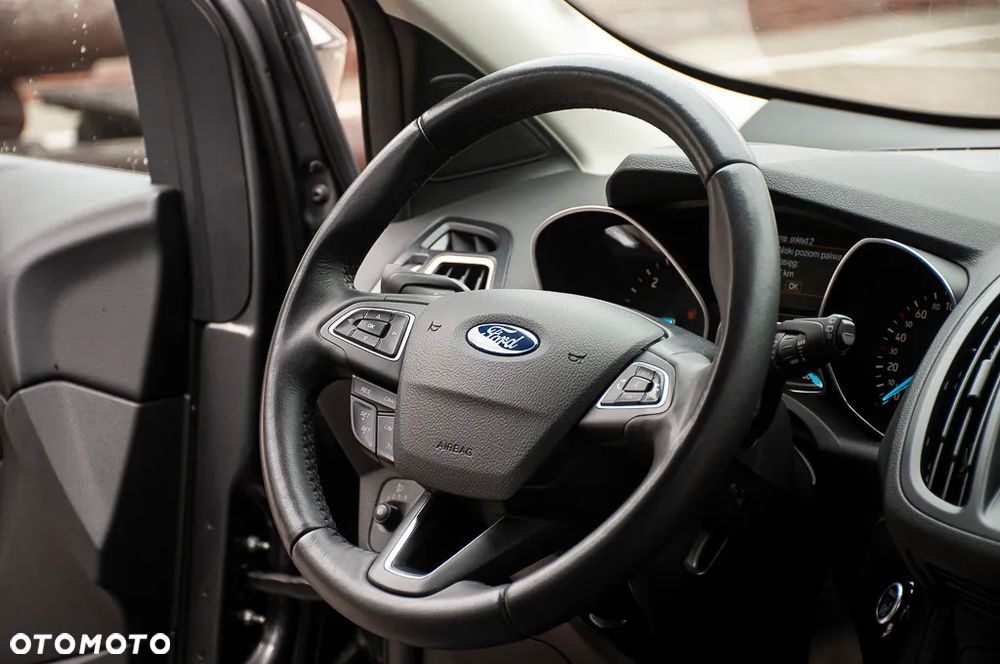 Ford Kuga 2.0 TDCi 4x4 SYNC - 30