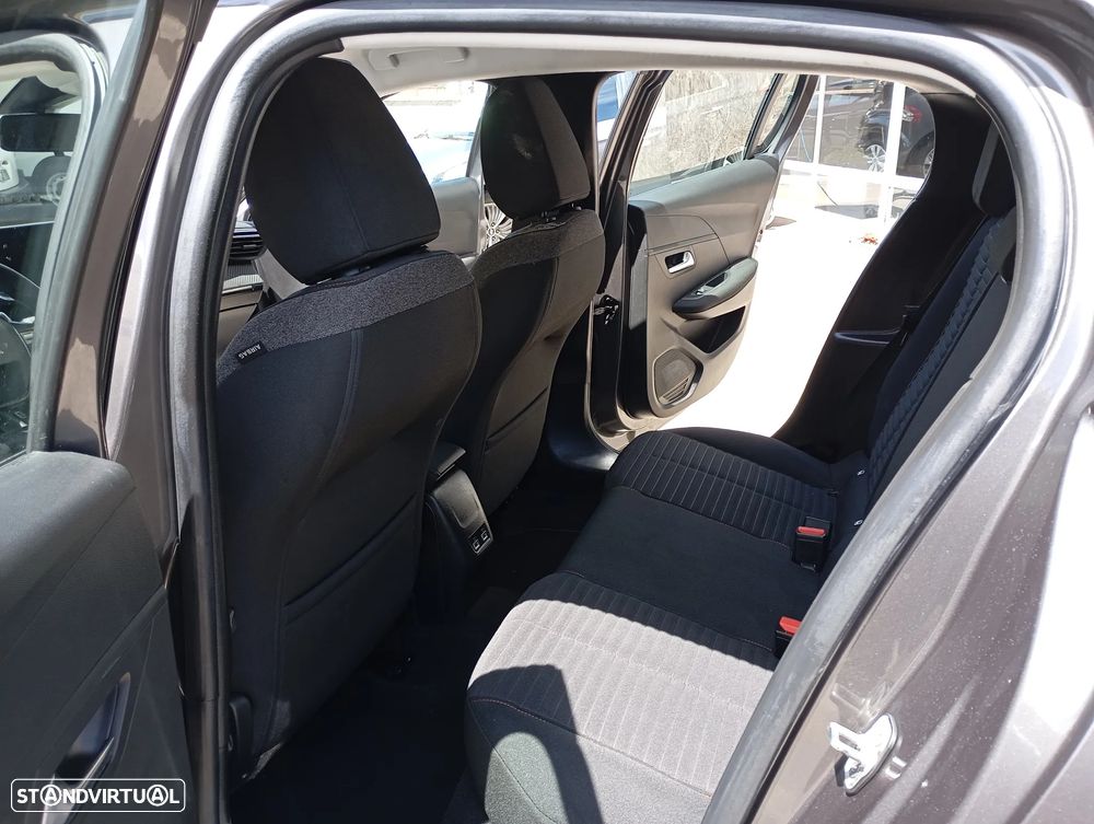 Peugeot 208 PureTech 100 EAT8 Active Pack - 9