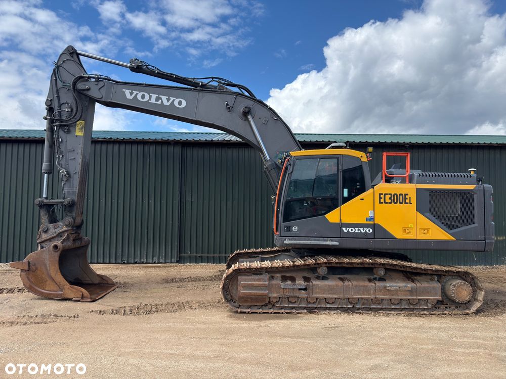 Volvo EC 300 EL - 2
