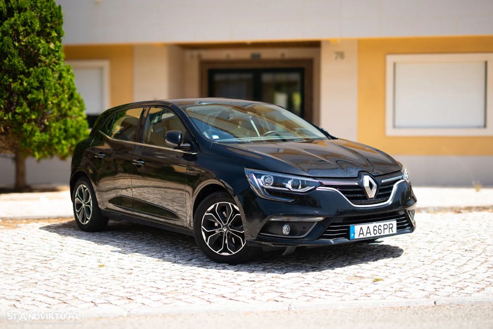 Renault Mégane 1.5 dCi Dynamique - 1