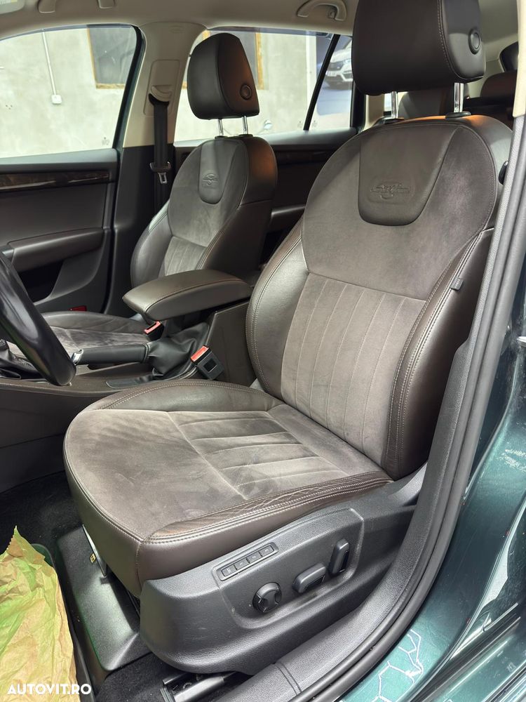 Skoda Octavia Combi Diesel 2.0 TDI 4X4 DSG Laurin&Klement - 21