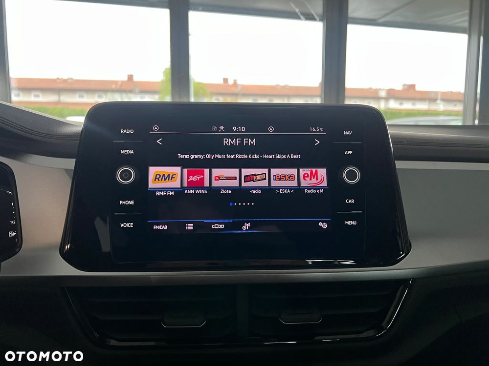Volkswagen T-Roc 1.5 TSI Style - 29