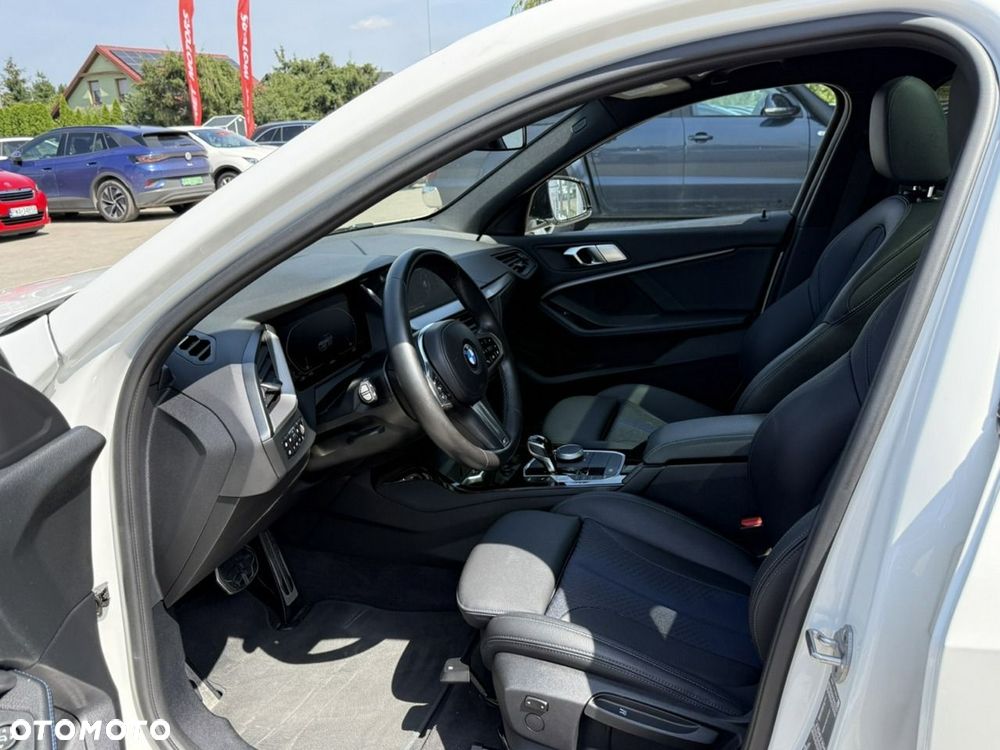 BMW Seria 1 120d M Sport Shadow - 20
