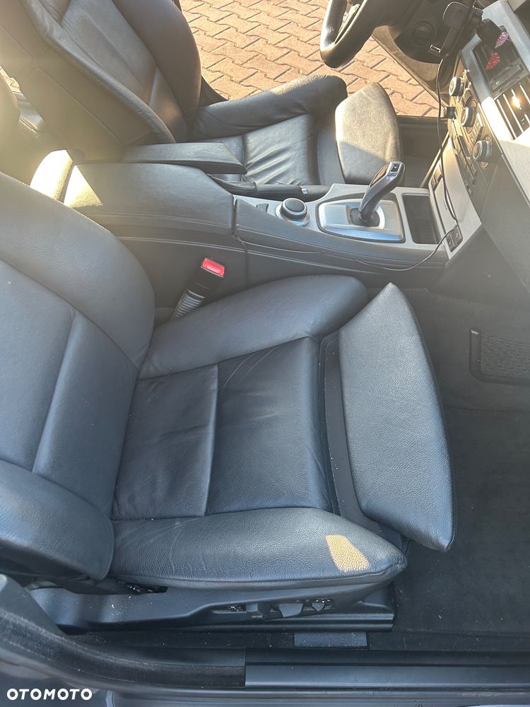 BMW Seria 5 525i Edition Exclusive - 26