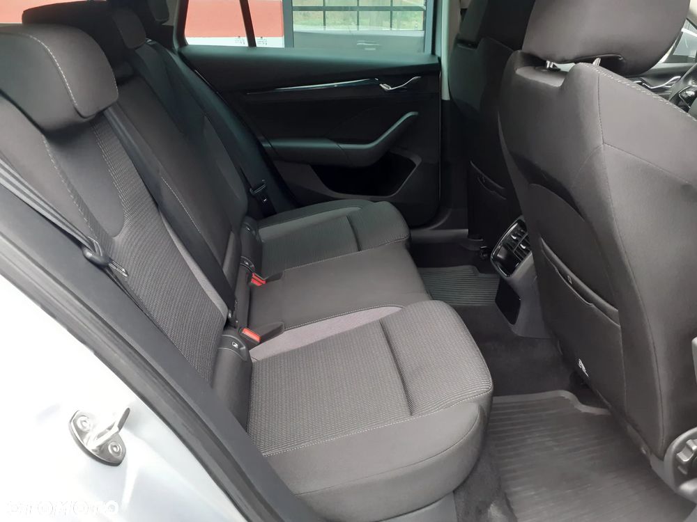 Skoda Octavia 1.5 TSI ACT Ambition - 26
