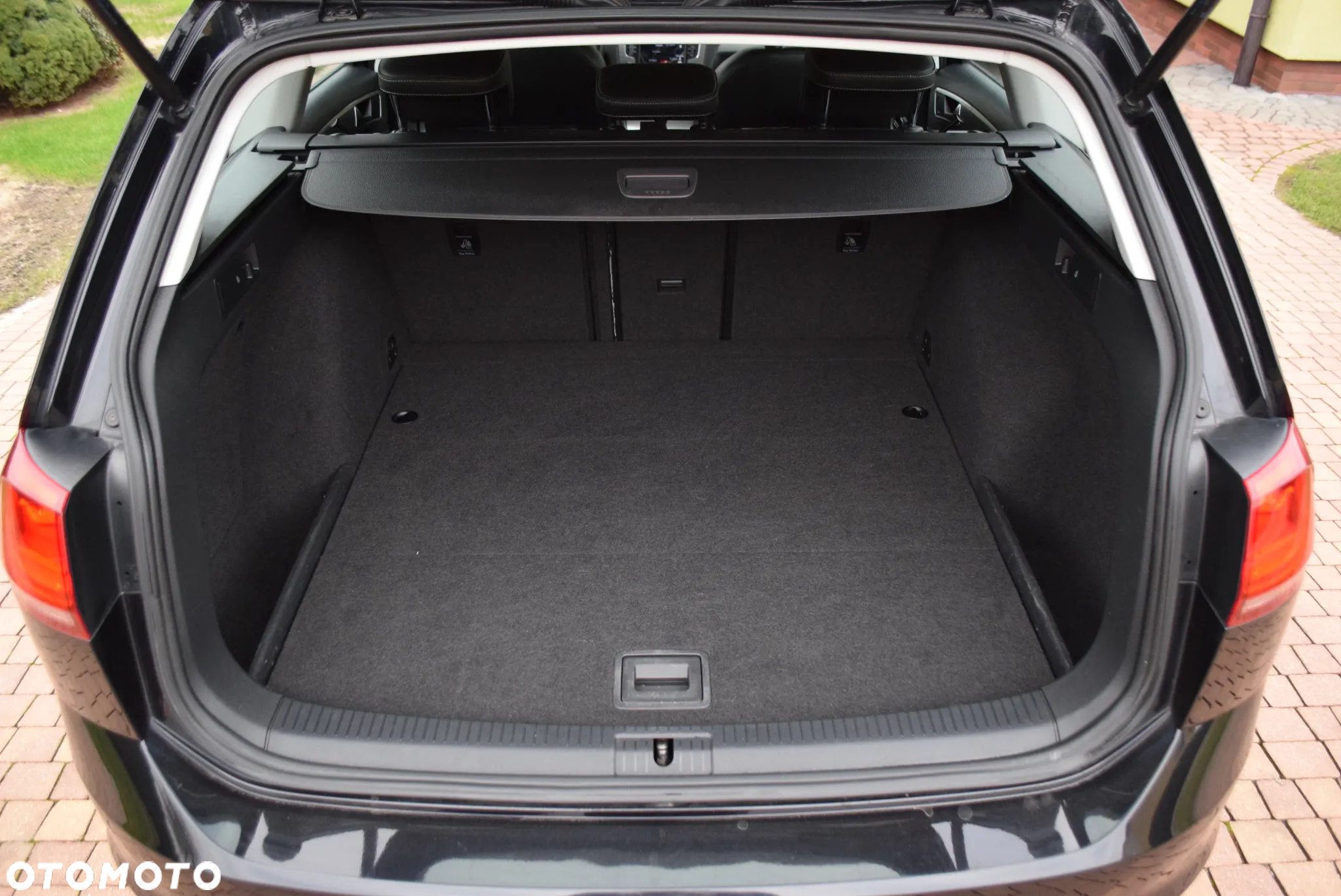 Volkswagen Golf Variant 2.0 TDI SCR Highline - 18