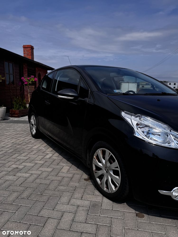 Peugeot 208 1.6 e-HDi Active STT - 4