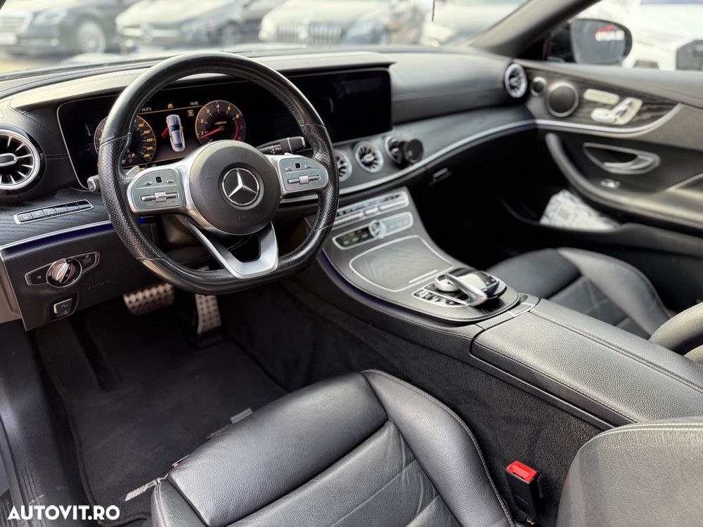 Mercedes-Benz E 450 Coupe 4MATIC Aut. - 4