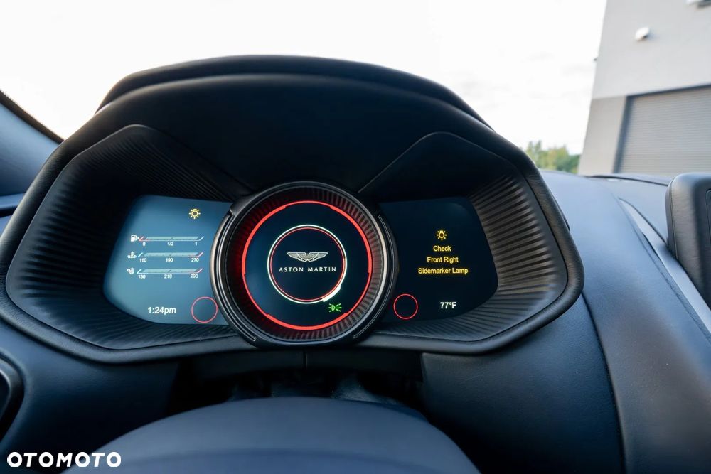 Aston Martin DB11 Standard - 40