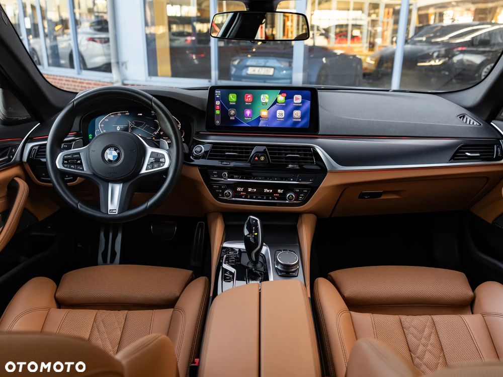 BMW Seria 5 520d xDrive mHEV M Sport sport - 23