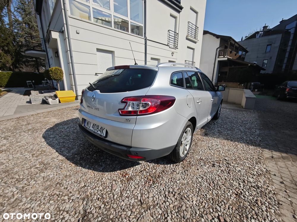 Renault Megane ENERGY dCi 110 EDC LIMITED - 4