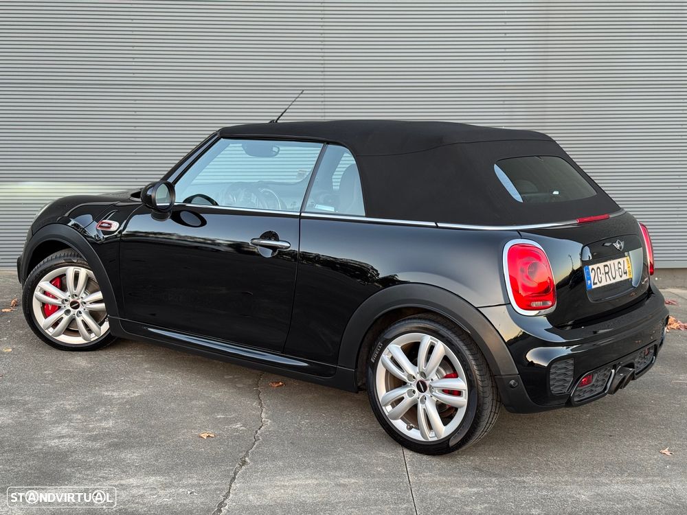 MINI Cabrio John Cooper Works - 5
