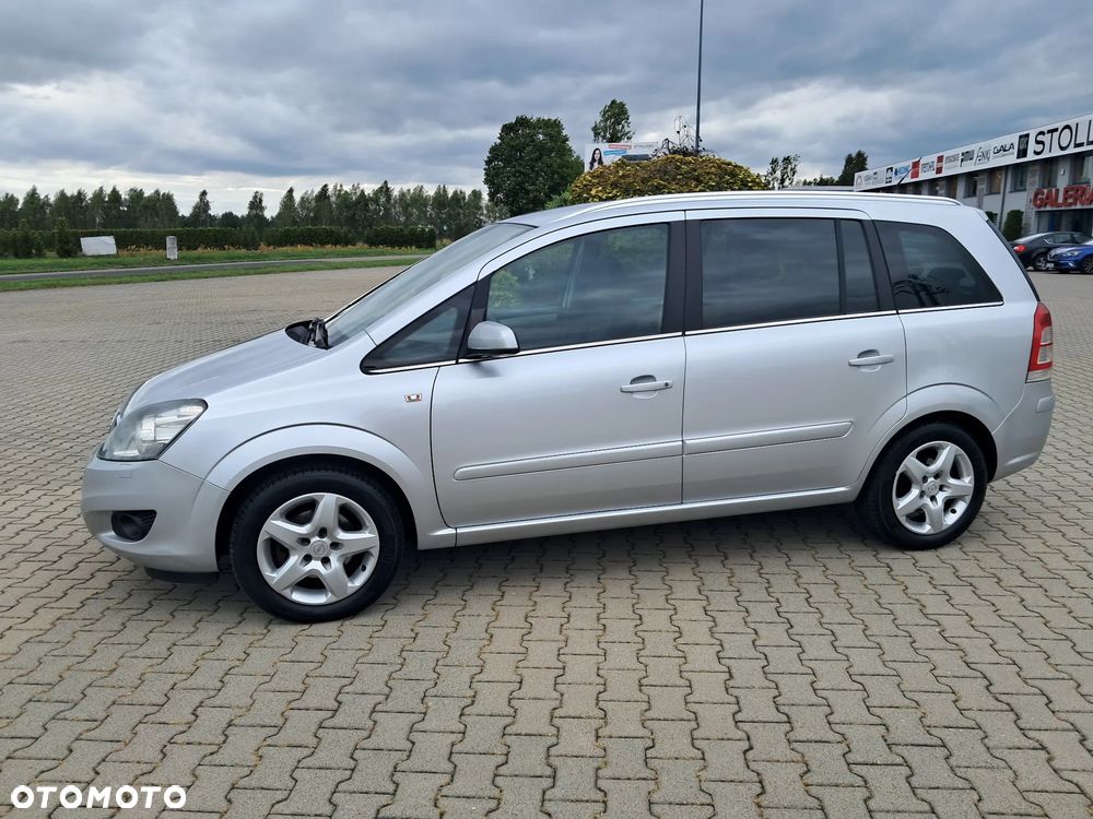 Opel Zafira 1.8 Edition 111 Jahre - 17