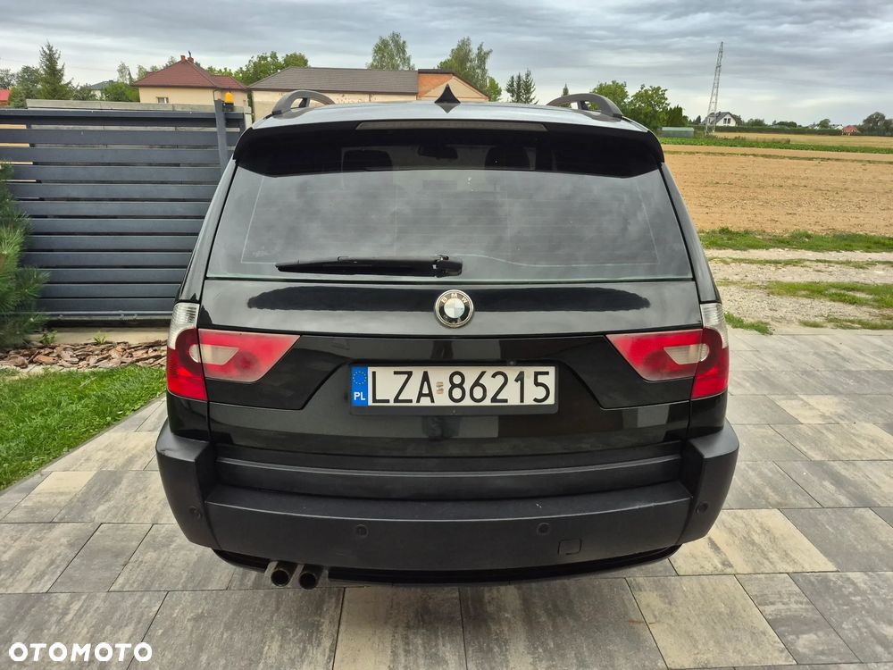 BMW X3 2.5i - 6