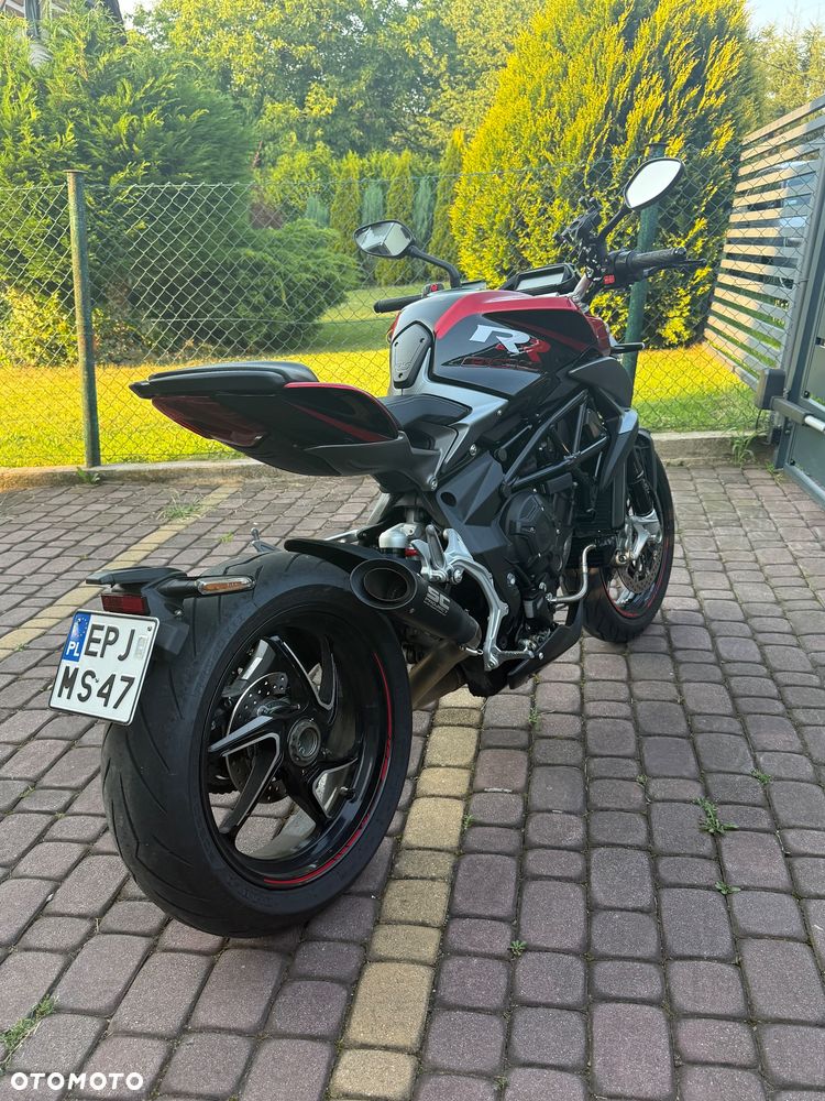 MV AGUSTA Brutale - 2