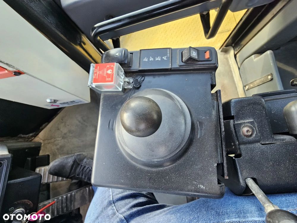 Caterpillar 826 G - 21