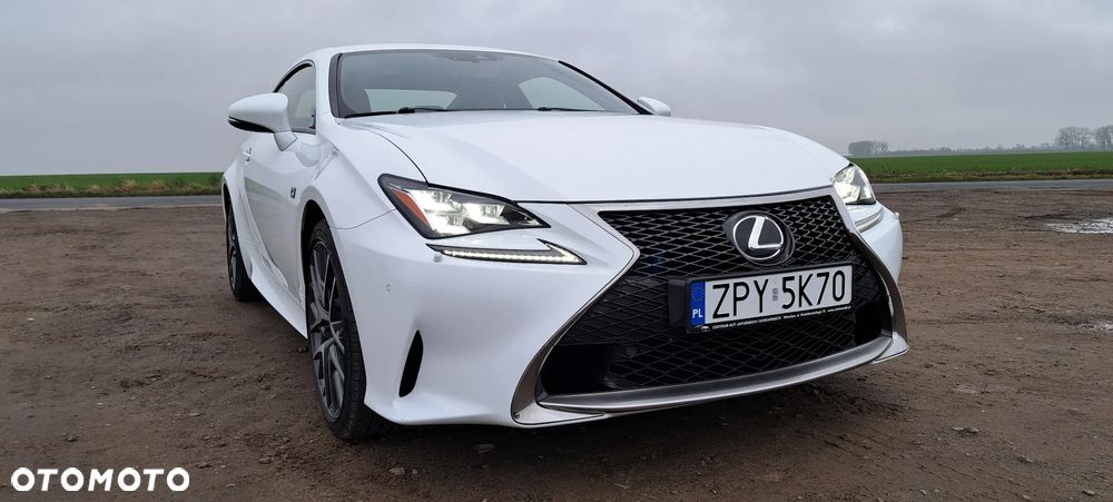 Lexus RC 200t / 300 F Sport - 4