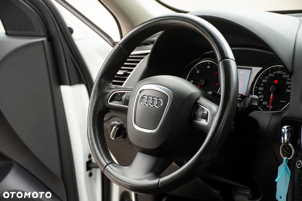 Audi Q5 2.0 TDI - 29