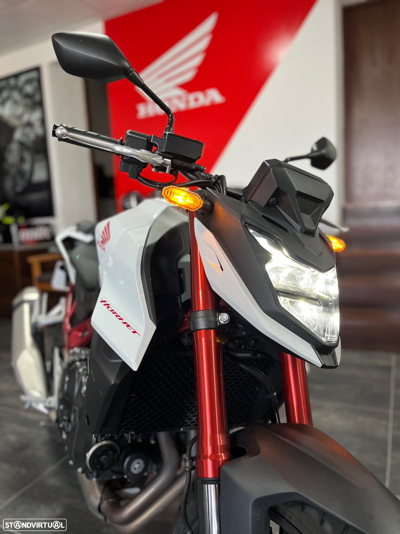 Honda Hornet - 5