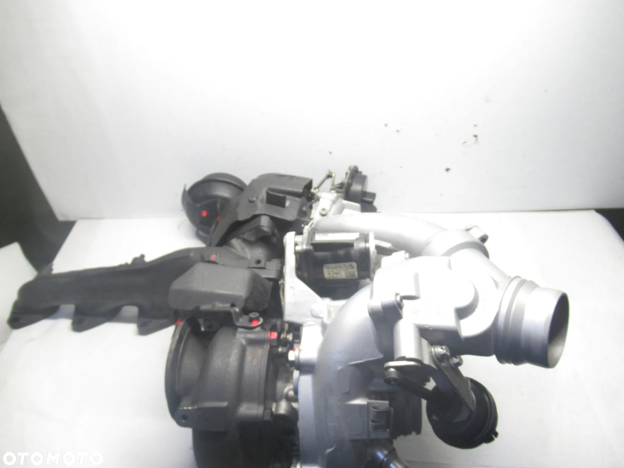Turbina biturbo BMW 7er X4 840d 3.0 320 KM 18589700007 16389700019 8570242 - 5