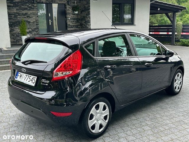 Ford Fiesta 1.25 Titanium EU5 - 4