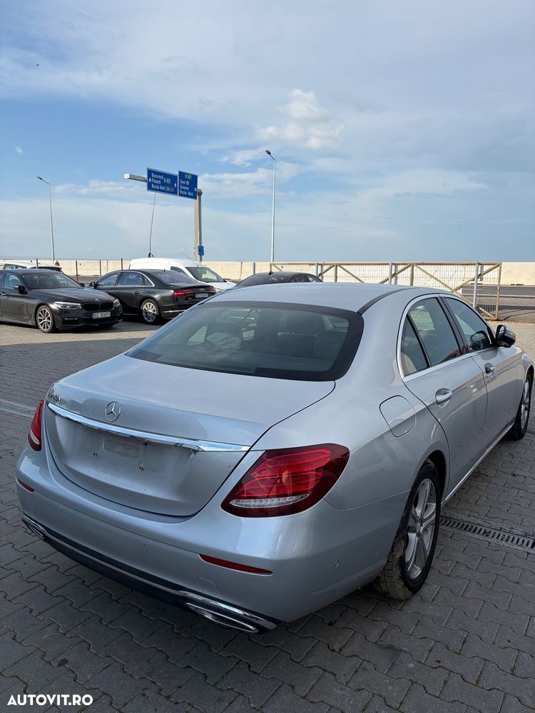 Dezmembram Mercedes Benz E class W213 2.0 diesel din 2016 - 4