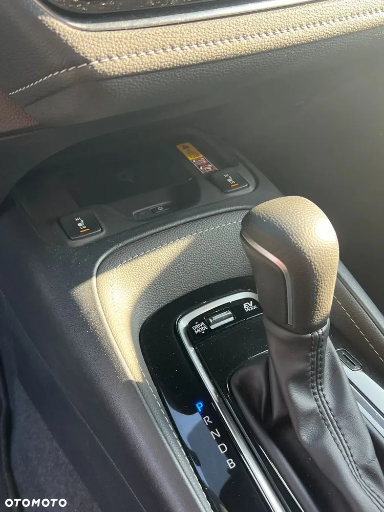 Suzuki Swace 1.8 Hybrid Elegance CVT - 13
