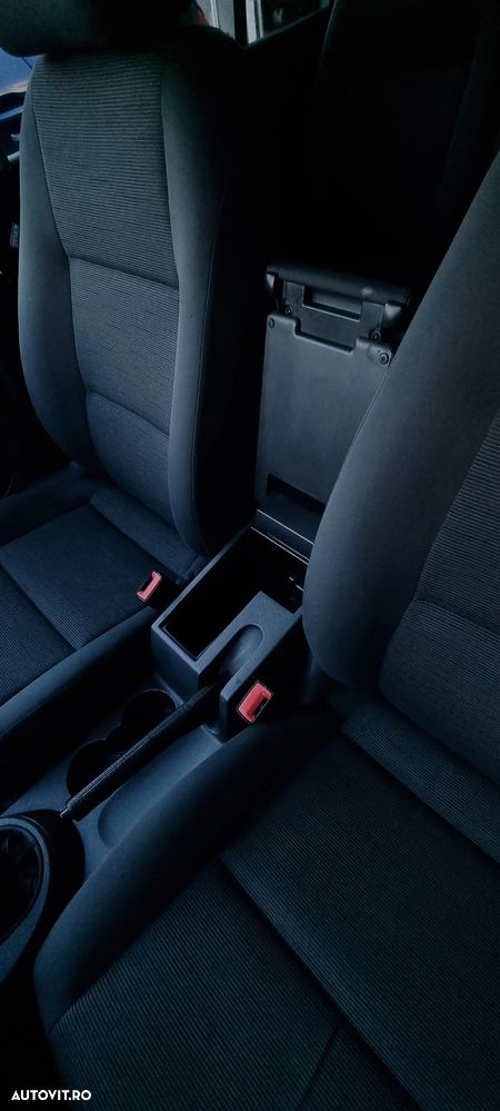 VOLKSWAGEN Touran 2008 — imagine 18