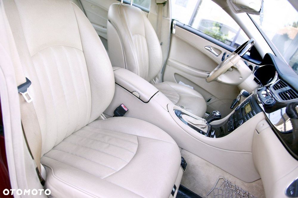 Mercedes-Benz CLS - 13