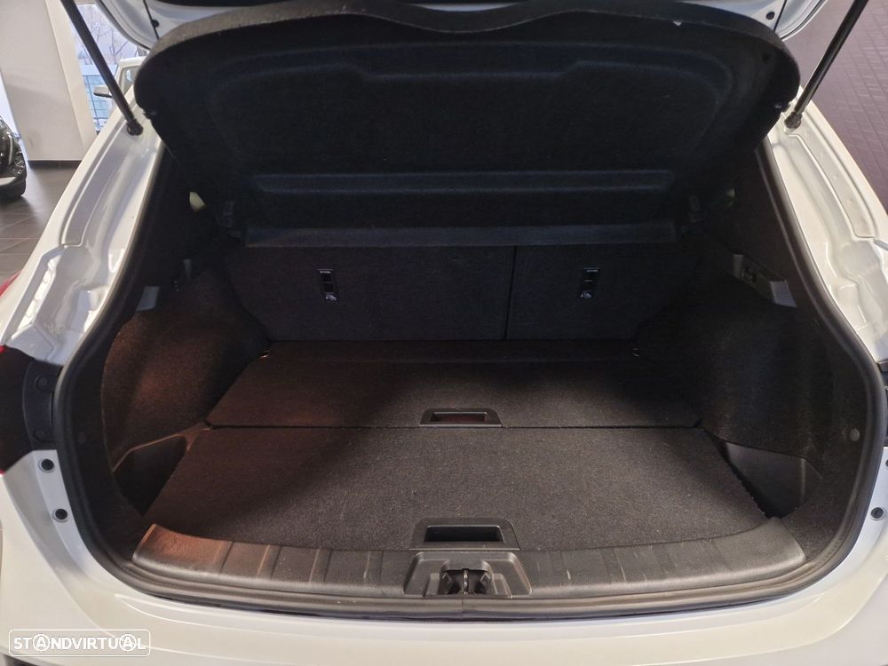 Nissan Qashqai 1.3 DIG-T N-Connecta J18 - 13