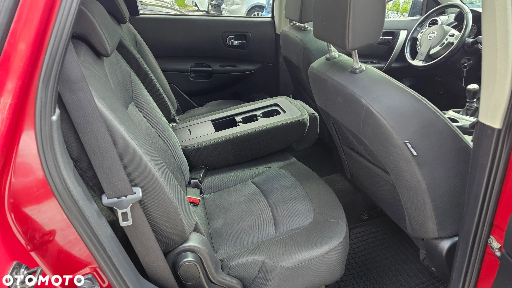 Nissan Qashqai+2 2.0 Acenta - 14