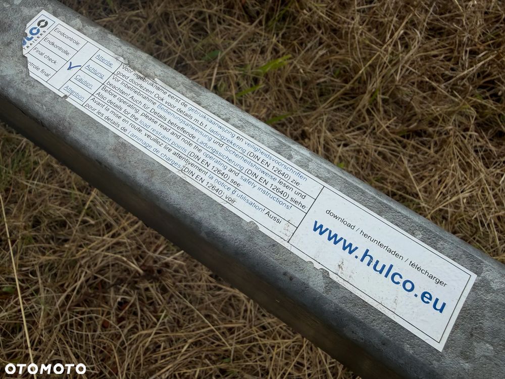 Inny Przyczepa Dwuosiowa Ciężarowa-LAWETA Do Koparek Maszyn Budowlanych. HULCO TERRAX-2 3001-LK.  NAJAZD Pełny Klapa z Bardzo mocnej konstrukcji. Lekki system otwierania najazdu jedną ręką! DMC 3000Kg! Jest To Laweta marki PREMIUM. Dwie ośie hamujące! Pełny ocynk. HULCO to Francuski Producent największy w Europie! Potężna jakość wykonania! Okazja Tanio. Laweta sprowadzona z Norwegii. Zero zużycia jak nówka sztuka! OKAZJA - 5