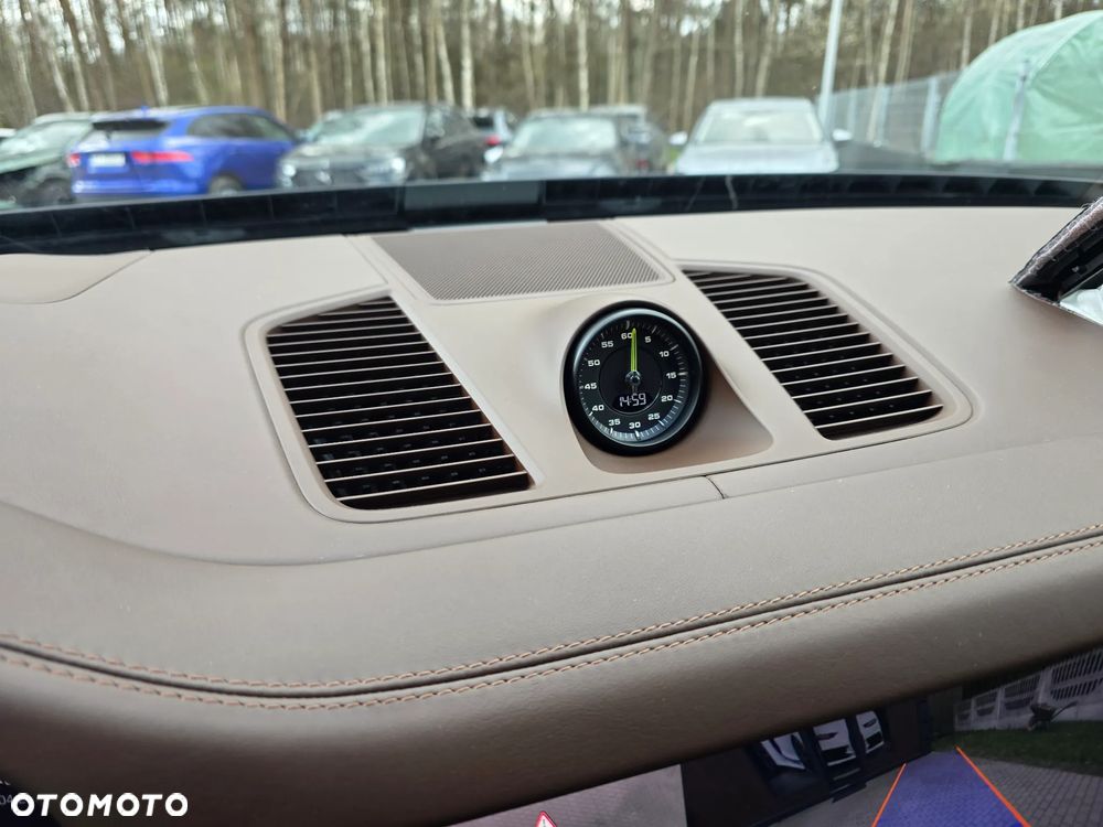 Porsche Cayenne E-Hybrid Platinum Edition - 23