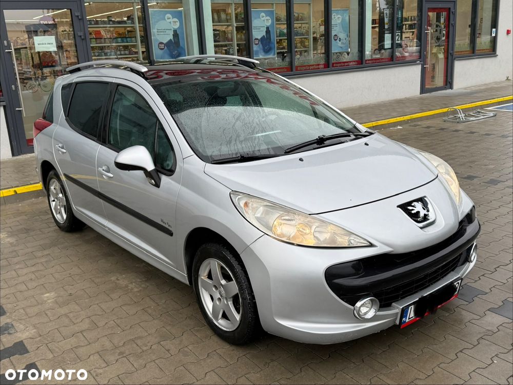 Peugeot 207 1.4 16V Presence - 11