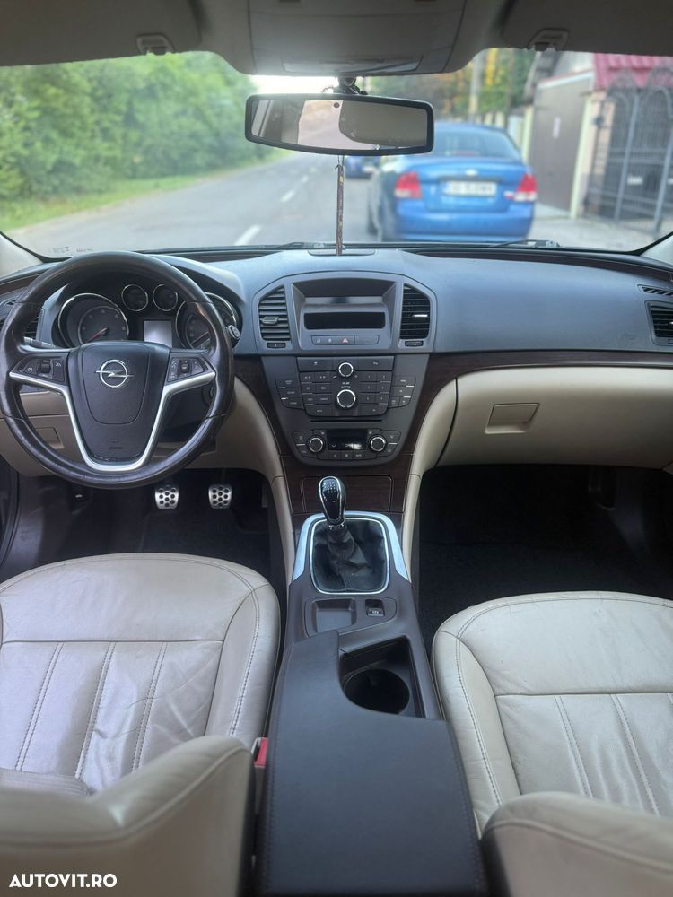 Opel Insignia 2.0 CDTI Edition - 10