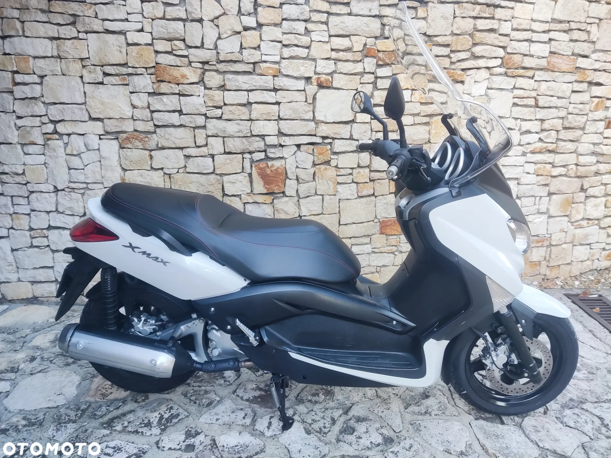 Yamaha X-max - 11