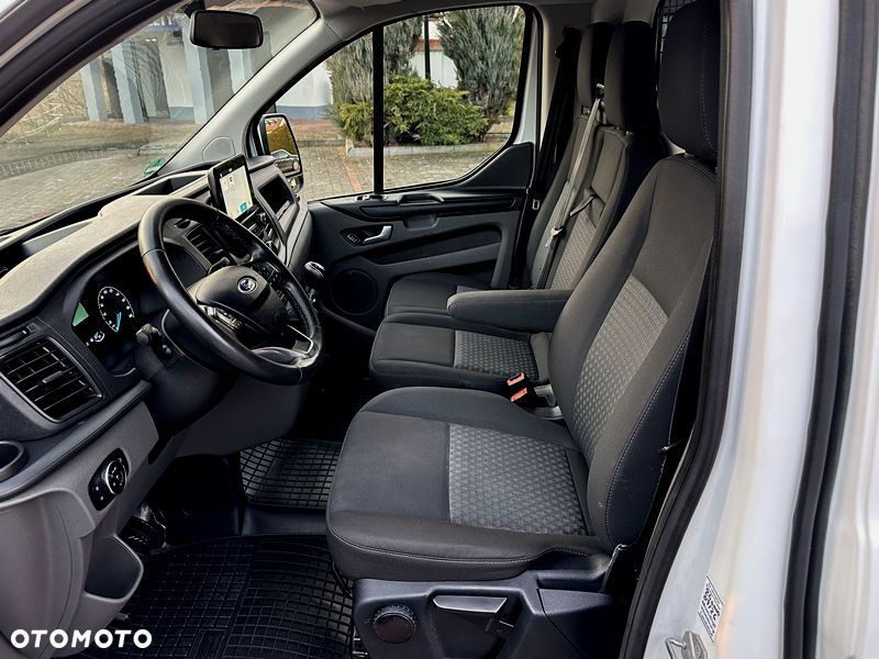Ford Transit Custom - 14