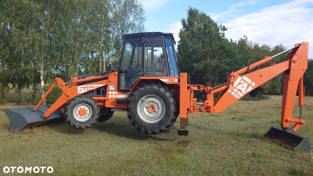 Komatsu Fai 266D - 1
